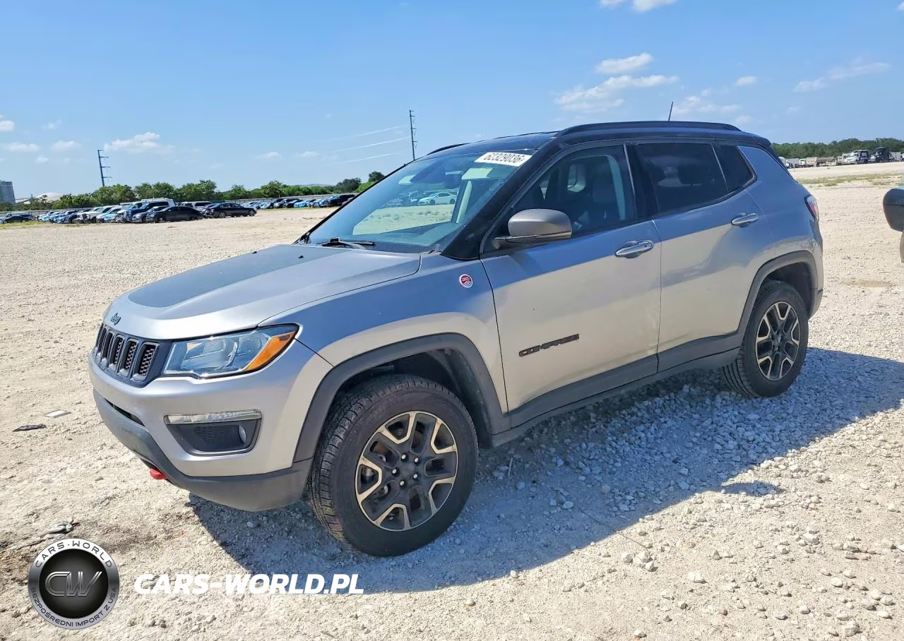 2019 Jeep Compass Trailhawk – zdjęcie 1 z 13