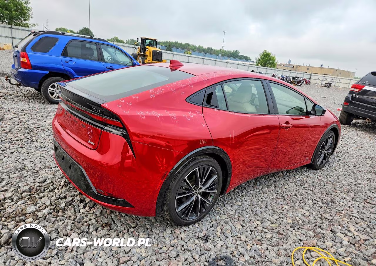 2024 Toyota Prius Xle VIN:JTDADABUXR3020735 - 3