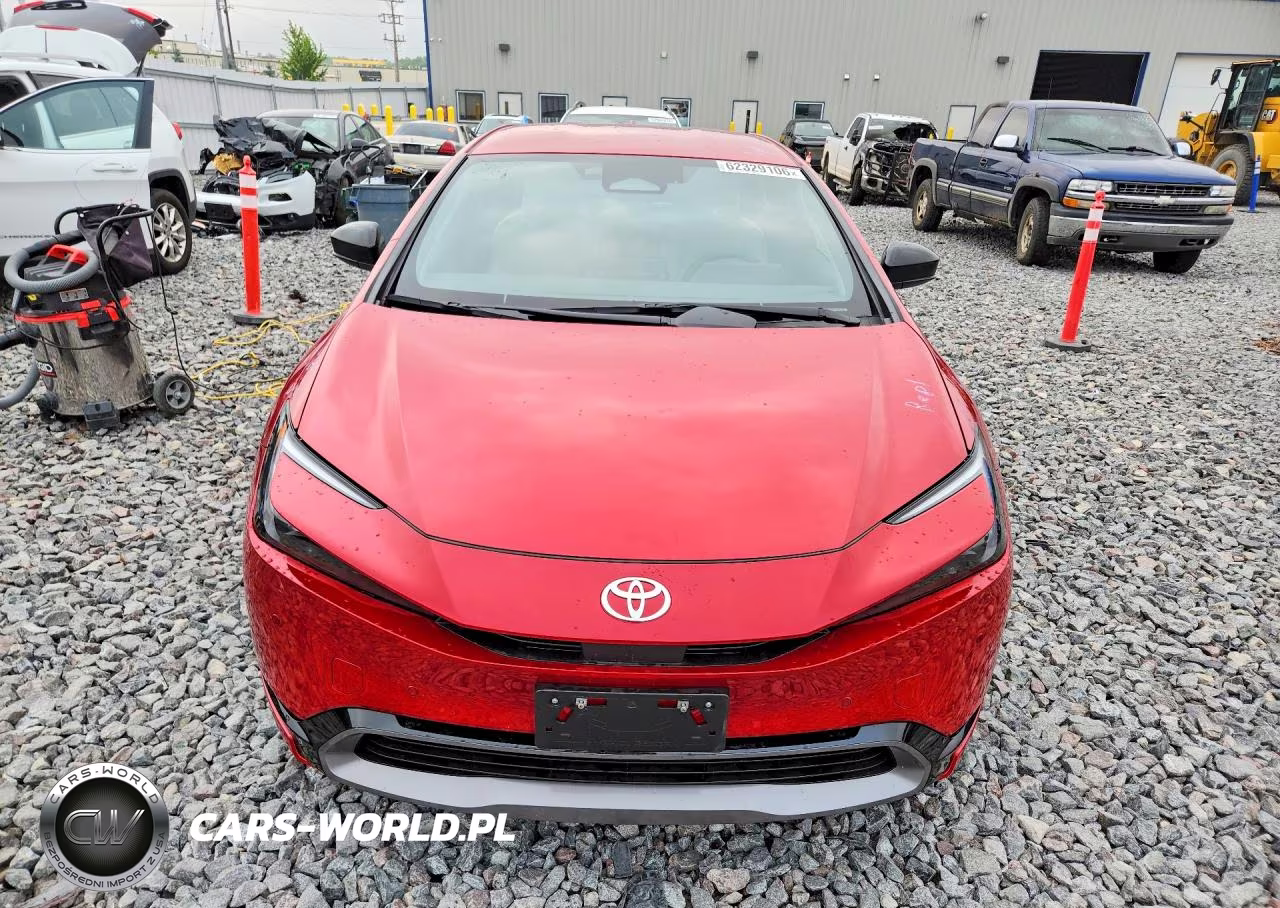 2024 Toyota Prius Xle VIN:JTDADABUXR3020735 - 5