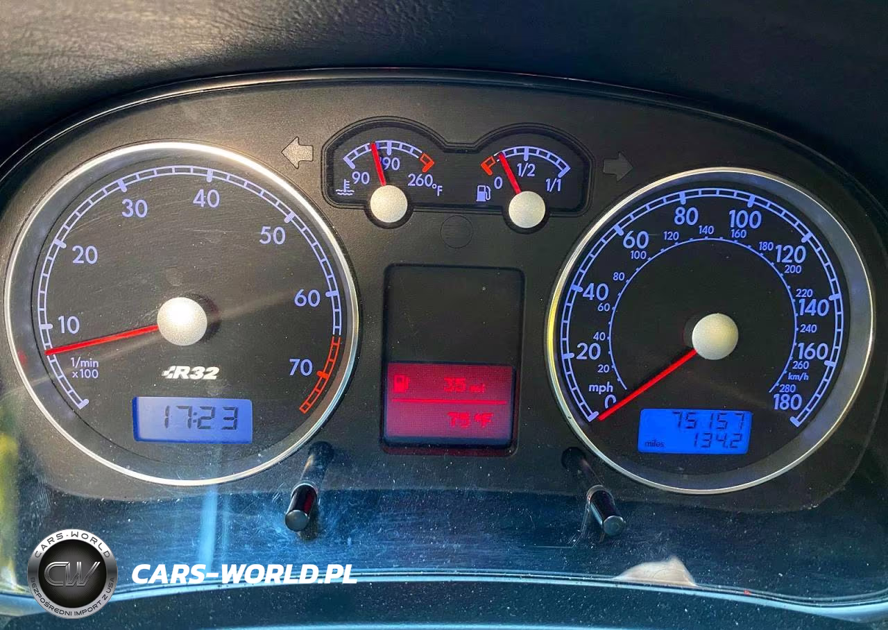 2004 Volkswagen R32 VIN:WVWKG61J34D133137 - 8