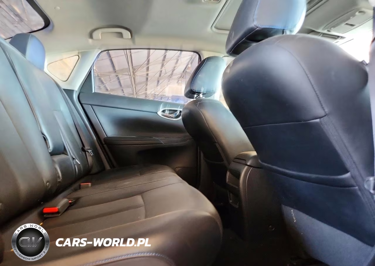 2016 Nissan Sentra Sr VIN:3N1AB7AP1GY328064 - 10