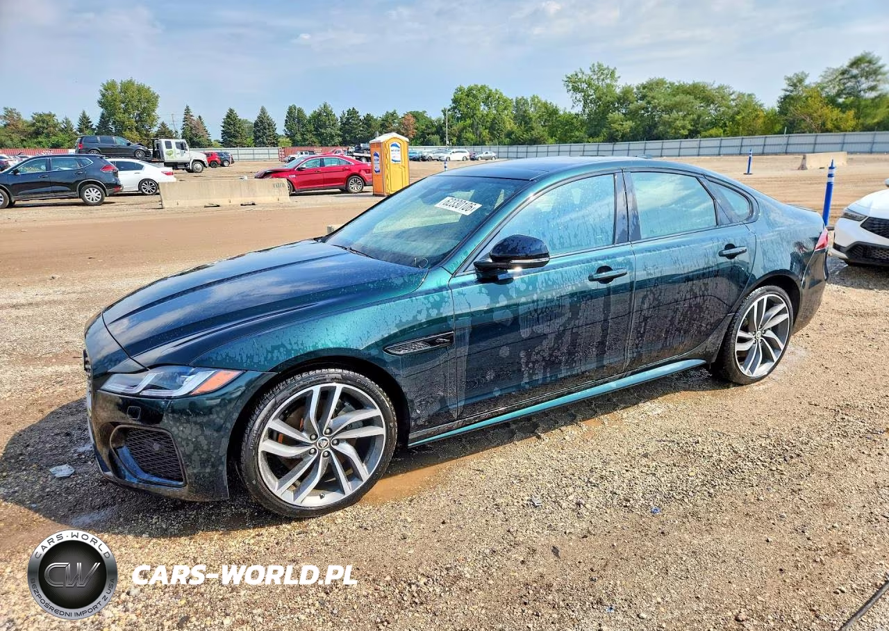 2024 Jaguar Xf R-Dynamic Se