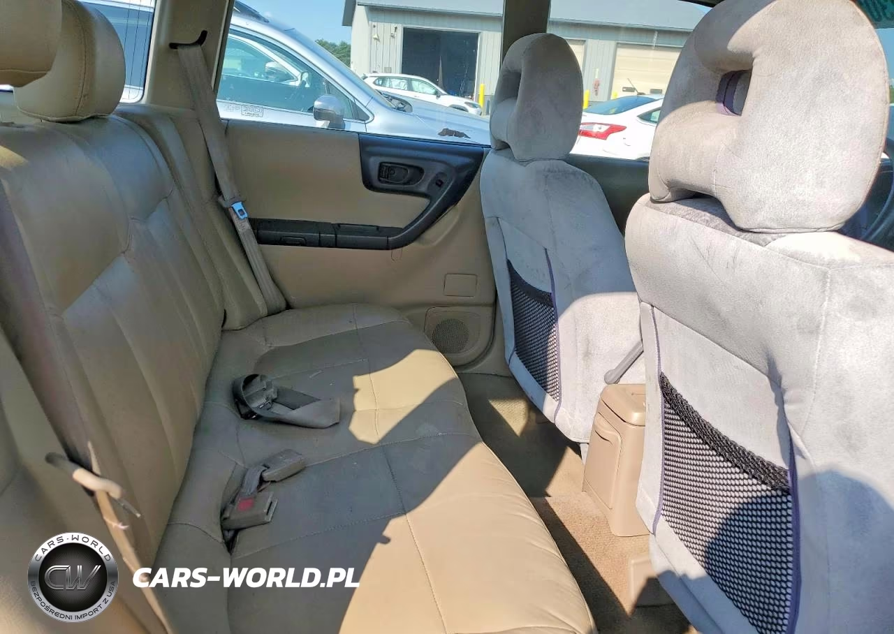 1999 Subaru Forester S VIN:JF1SF6559XH730022 - 11