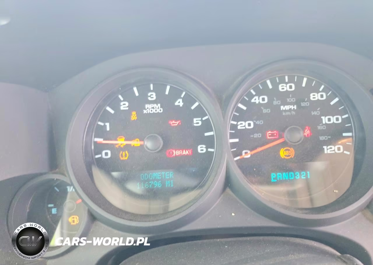 2012 Chevrolet Silverado C1500 Ls VIN:1GCRCREA7CZ261324 - 9