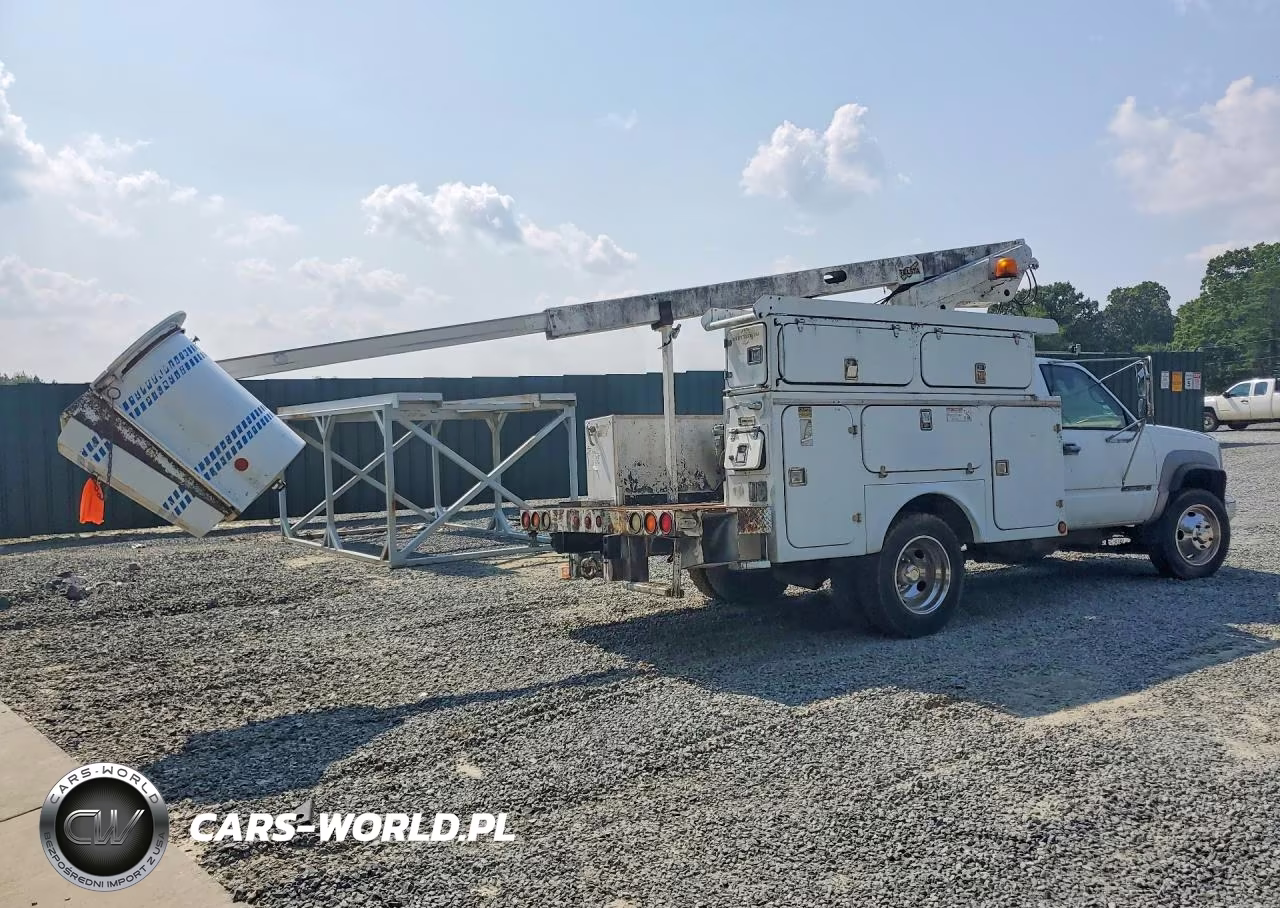 1995 GMC Sierra Bucket Truck VIN:1GDKC34NXSJ527592 - 3