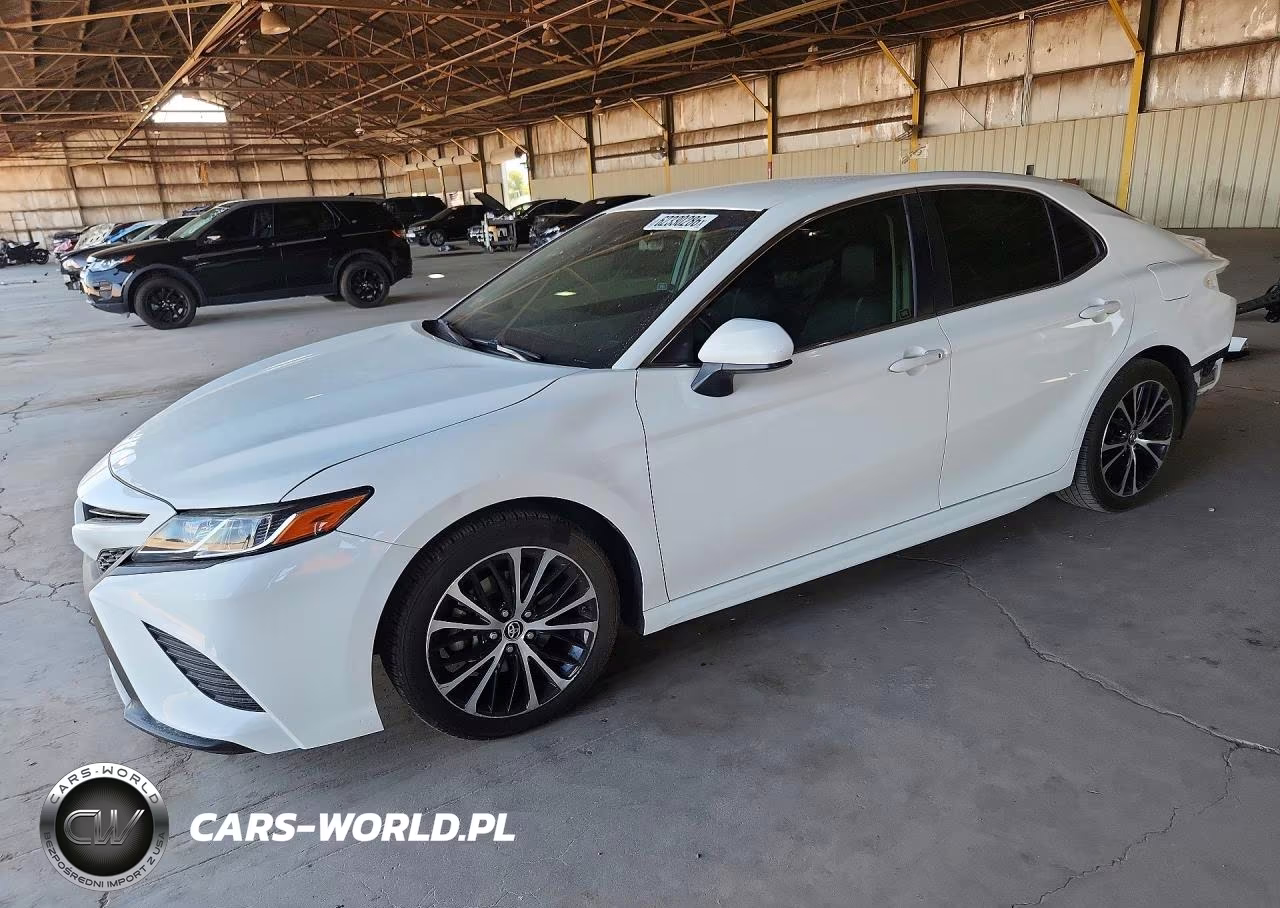 2018 Toyota Camry Se VIN:JTNB11HK6J3024171 - 1