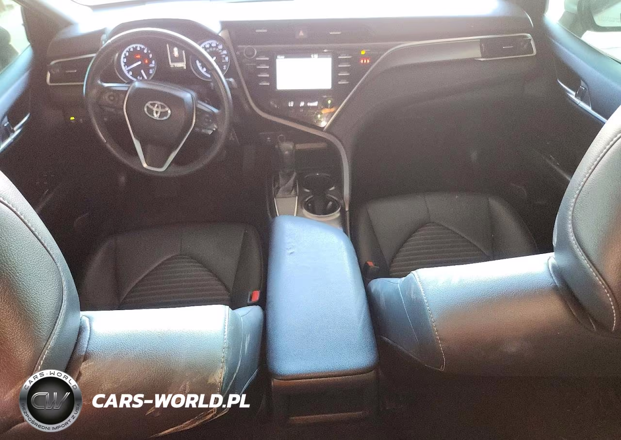 2018 Toyota Camry Se VIN:JTNB11HK6J3024171 - 8