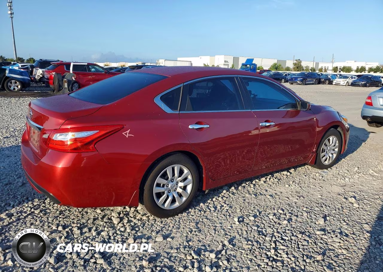 2016 Nissan Altima 2.5 S VIN:1N4AL3AP2GC260133 - 3