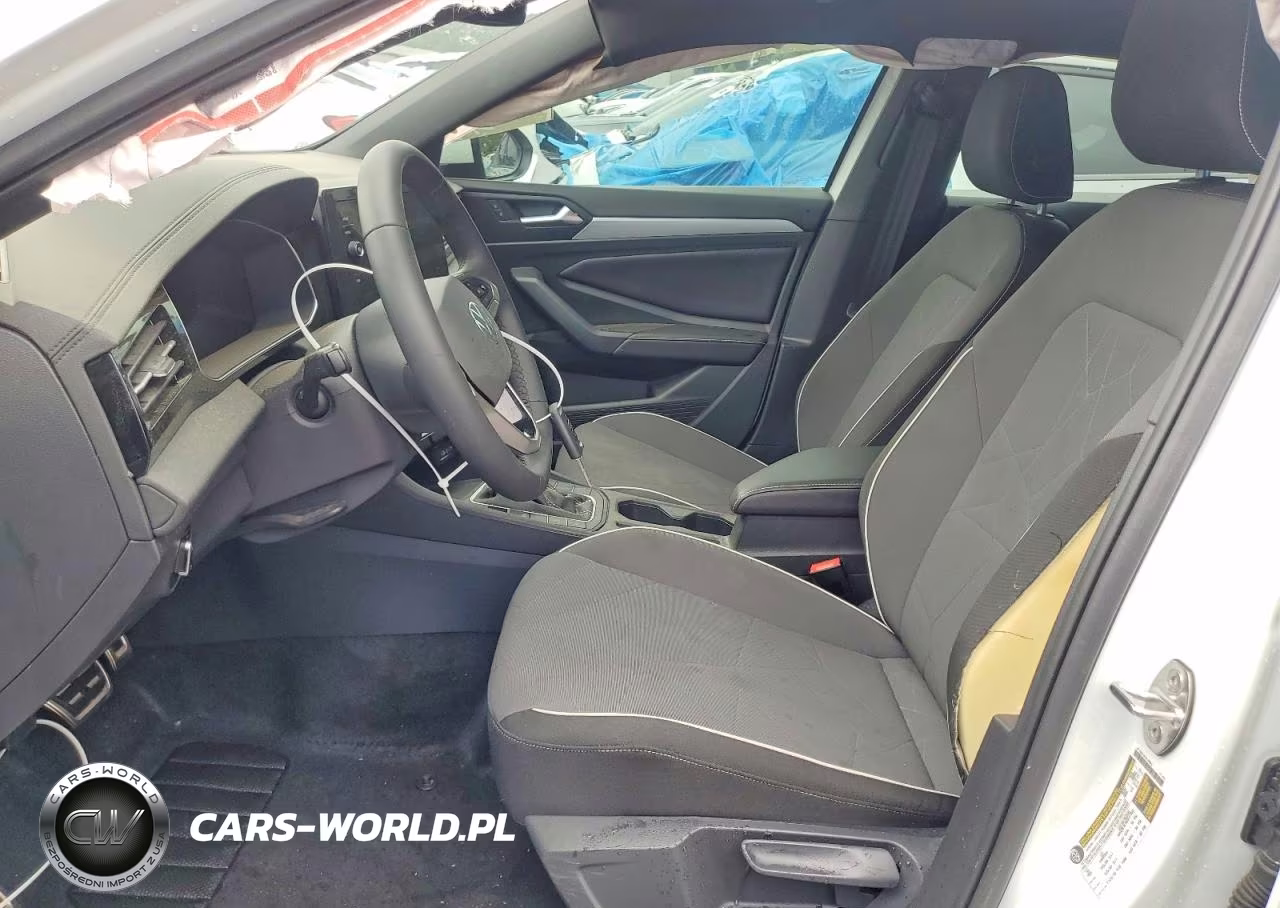 2026 Volkswagen Jetta Sport VIN:3VWBW7BU8TM004991 - 7