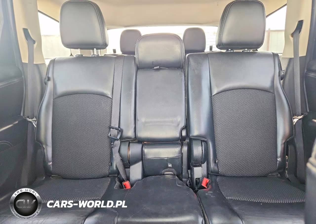 2018 Dodge Journey Crossroad VIN:3C4PDCGG6JT513457 - 10