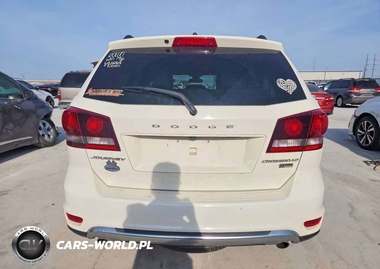 2018 Dodge Journey Crossroad VIN:3C4PDCGG6JT513457 - 6