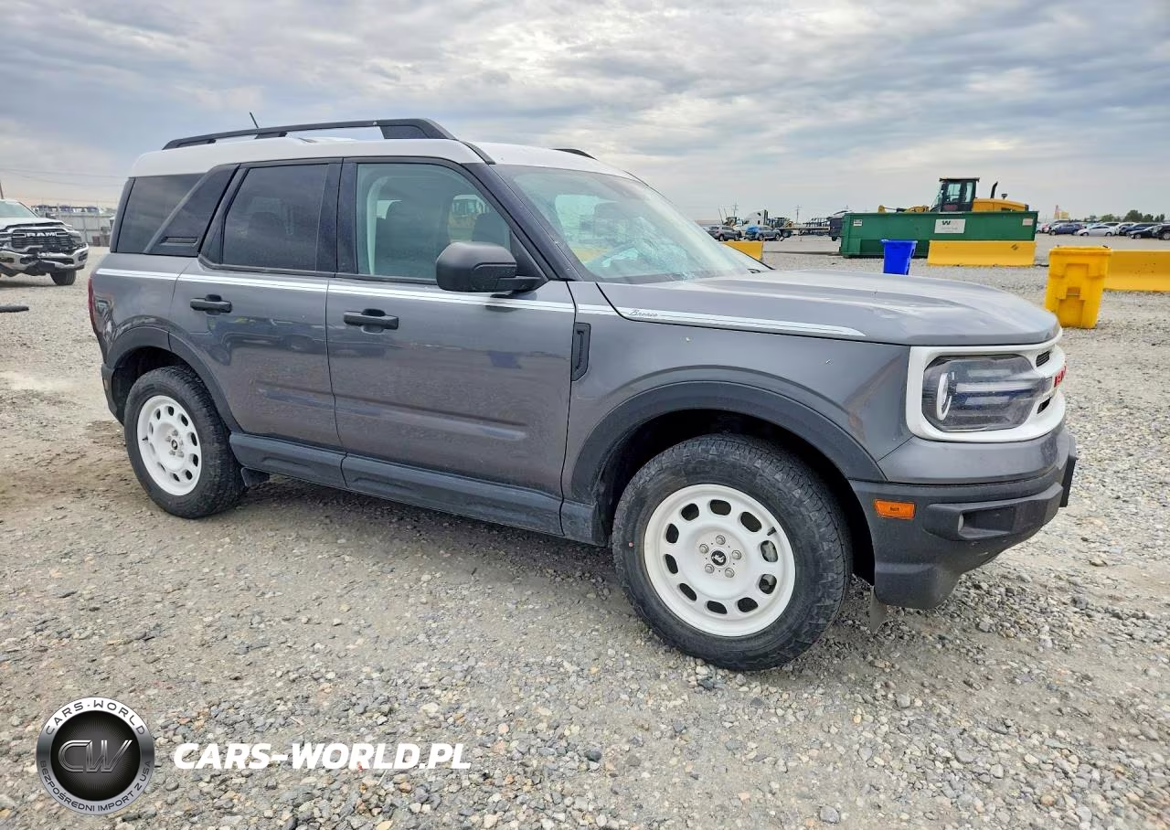 2024 Ford Bronco Sport Heritage VIN:3FMCR9G63RRE53880 - 4