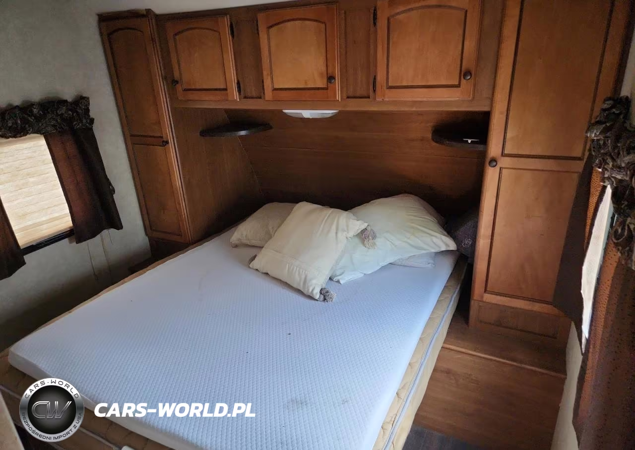 2013 Cross Roads Sunset Trail Camper VIN:4V0TC3021CB016861 - 5