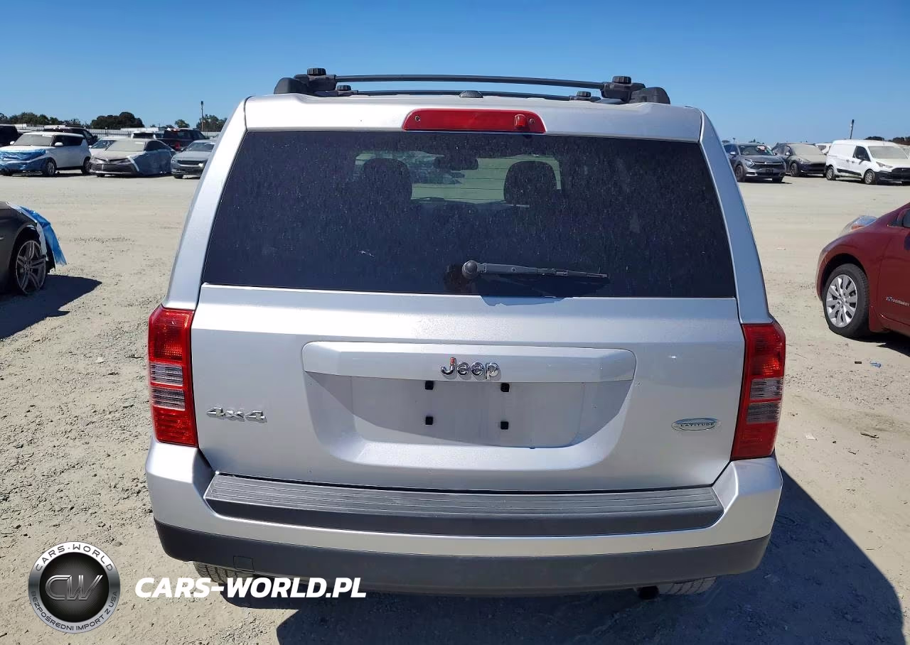 2014 Jeep Patriot Latitude VIN:1C4NJRFB5ED629866 - 6