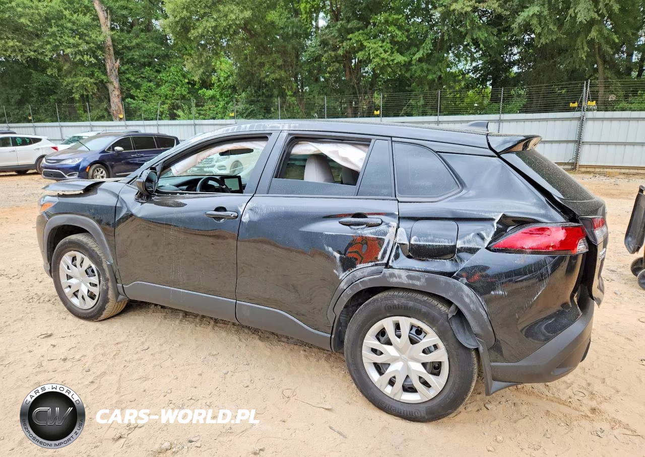 2025 Toyota Corolla Cross L VIN:7MUAAAAG2SV144559 - 2
