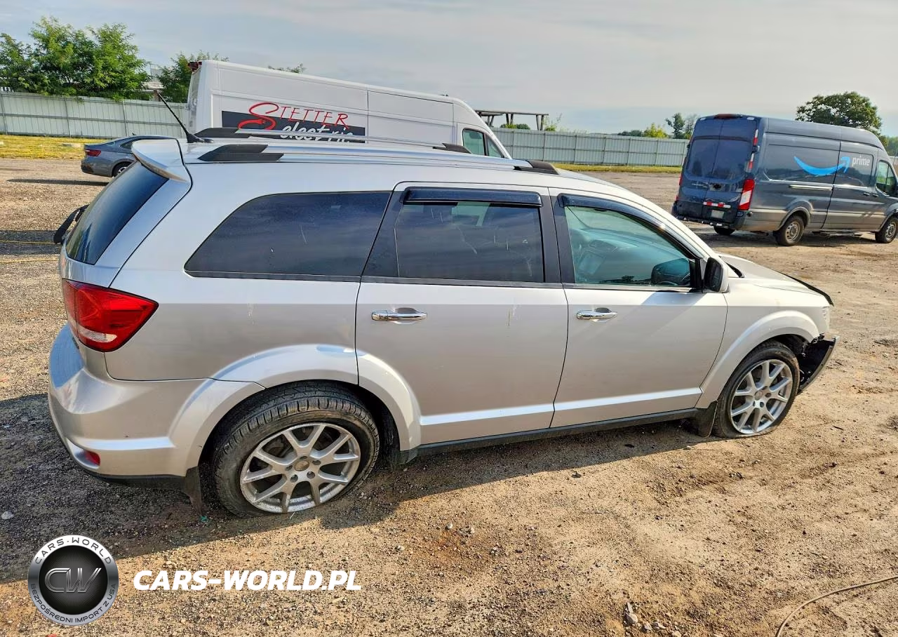 2013 Dodge Journey Crew VIN:3C4PDCDG8DT589027 - 3