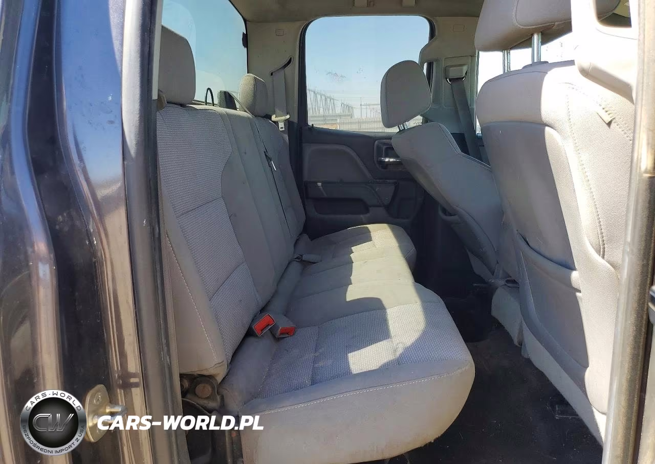 2015 Chevrolet Silverado C1500 VIN:1GCRCPEC2FZ307488 - 10