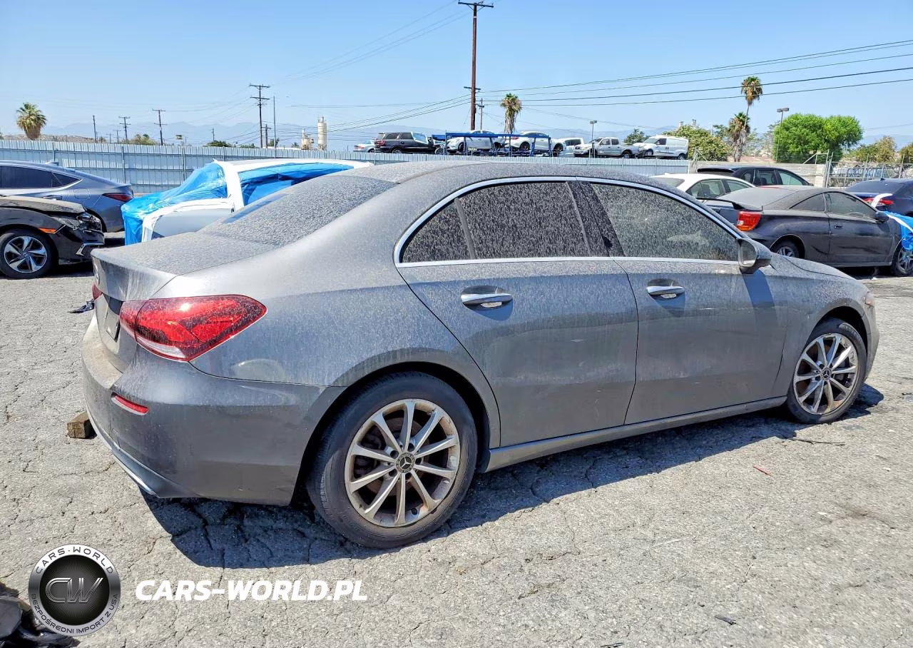 2019 Mercedes-Benz A 220 VIN:WDD3G4EB2KW024655 - 3
