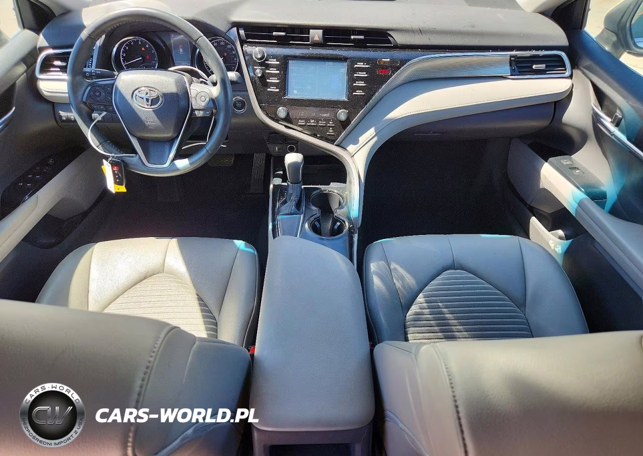 2018 Toyota Camry Se VIN:4T1B11HK4JU668469 - 8