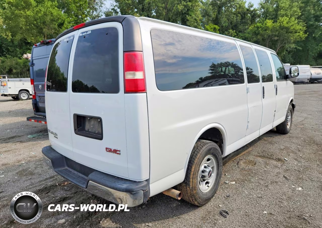 2016 GMC Savana Passenger 3500 VIN:1GJZ7NFF0G1192741 - 3