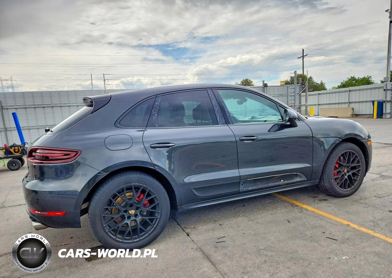 2017 Porsche Macan Gts VIN:WP1AG2A58HLB54891 - 3