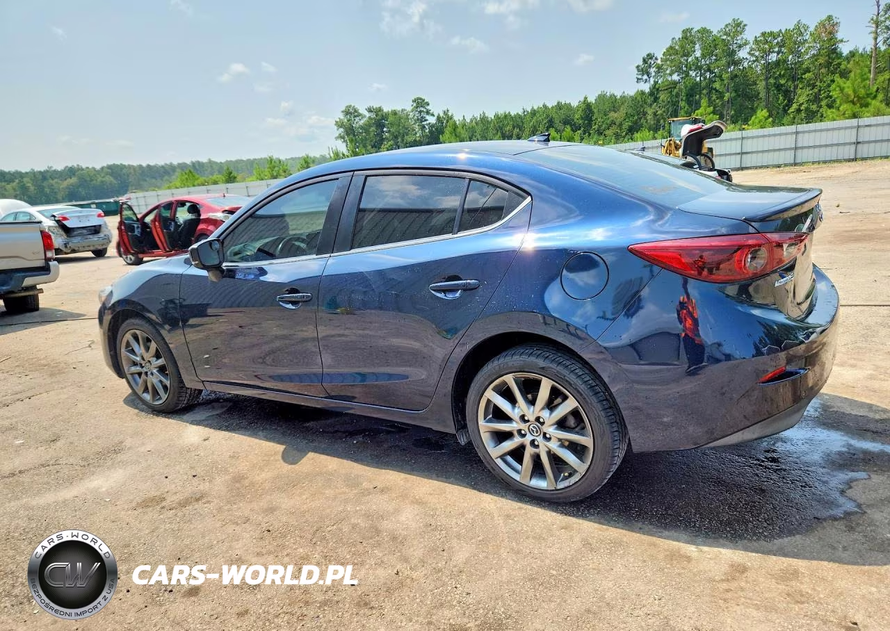 2018 Mazda 3 Grand Touring VIN:3MZBN1W34JM218620 - 2