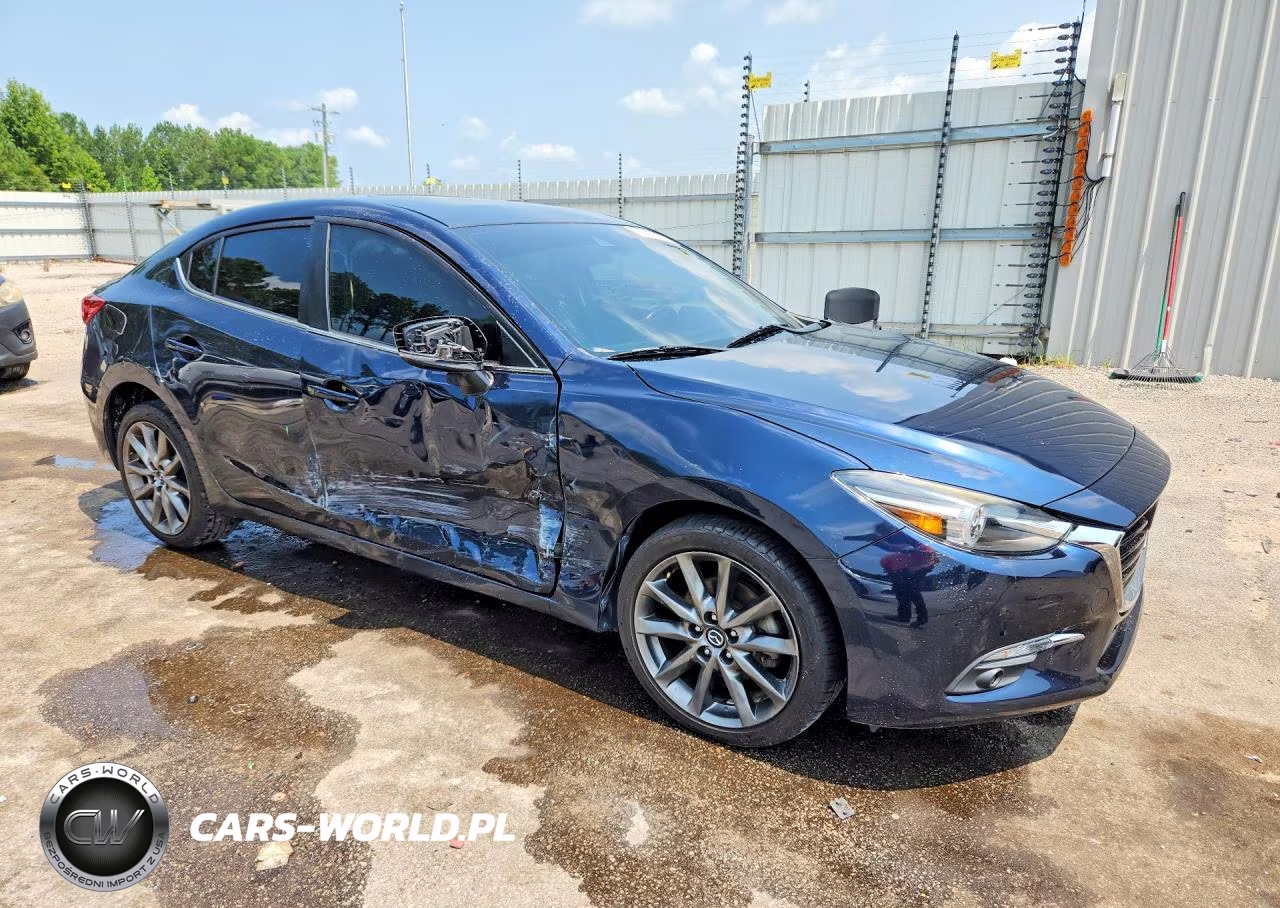 2018 Mazda 3 Grand Touring VIN:3MZBN1W34JM218620 - 4
