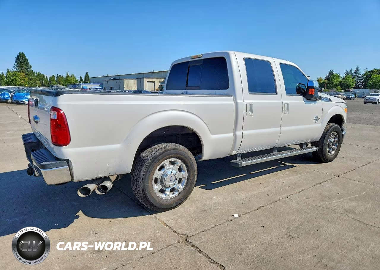 2013 Ford F250 Super Duty VIN:1FT7W2BT1DEB57982 - 3