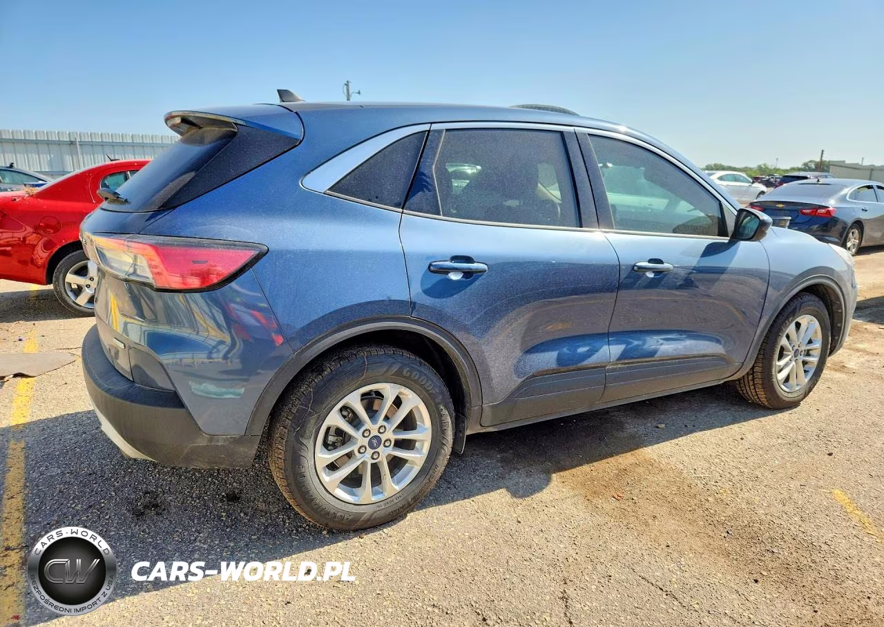 2020 Ford Escape Se VIN:1FMCU0G67LUB68089 - 3