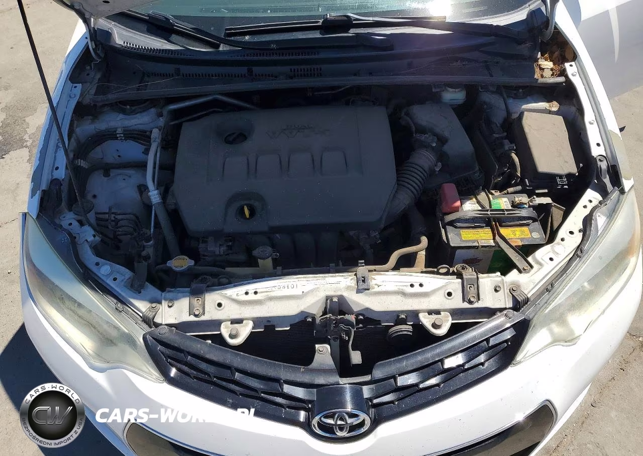 2015 Toyota Corolla S Plus VIN:5YFBURHE0FP178653 - 11