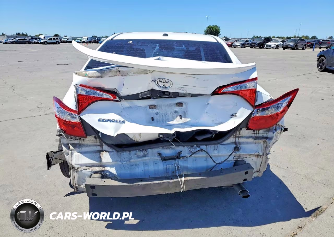 2015 Toyota Corolla S Plus VIN:5YFBURHE0FP178653 - 6