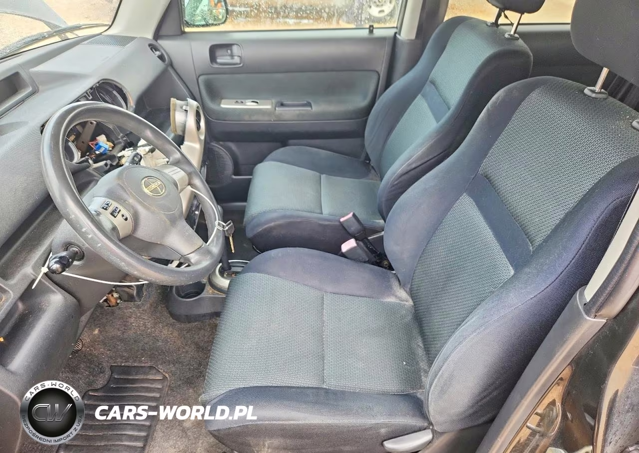 2006 Toyota Scion Xb VIN:JTLKT324X64092371 - 7