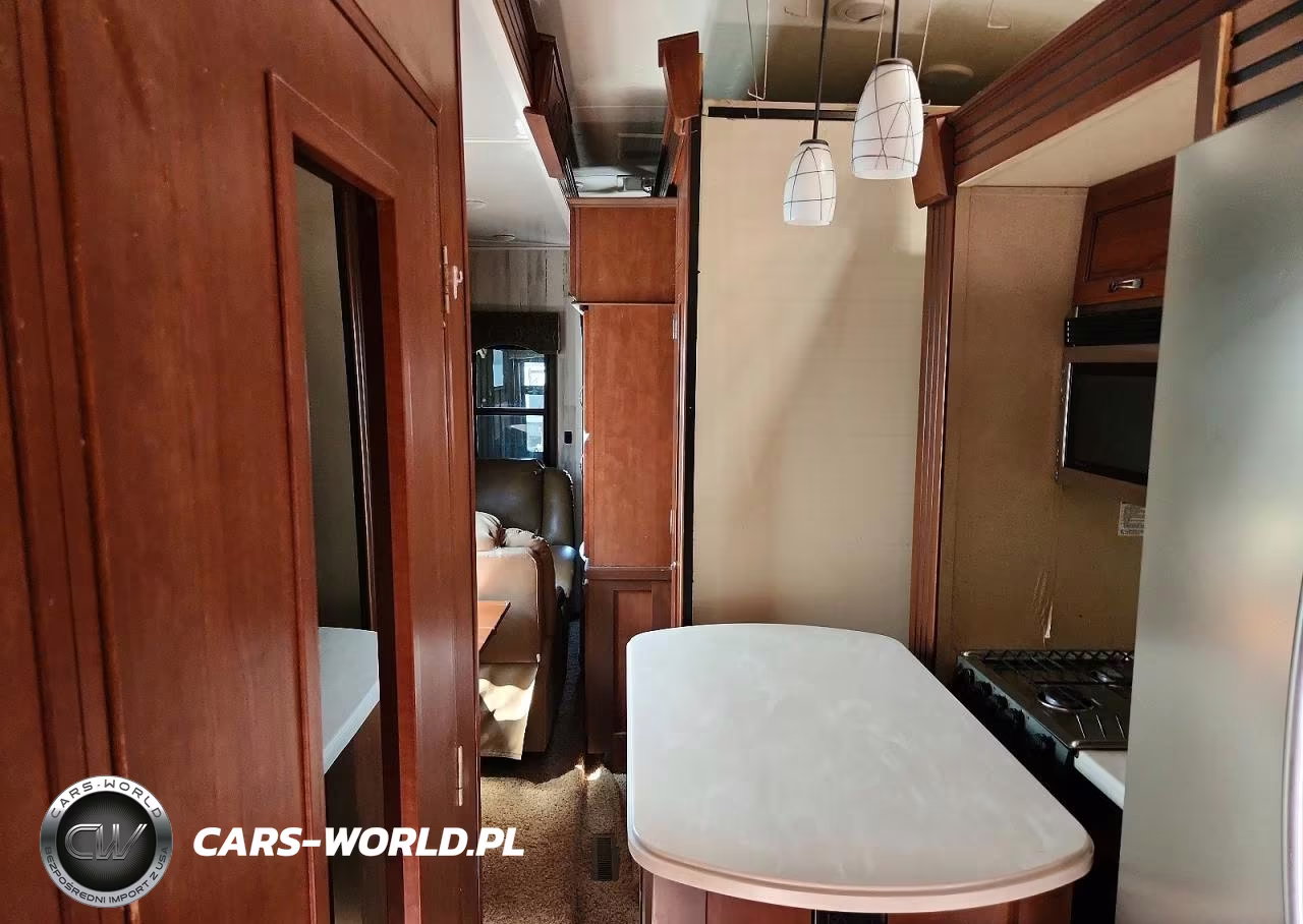 2016 Evergreen Alfa Gold Camper VIN:586LAF126G2495833 - 6