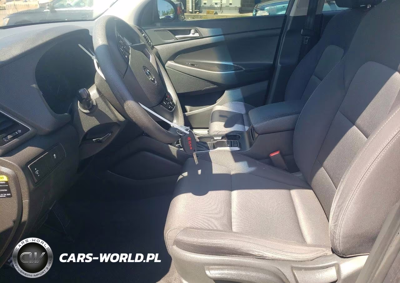 2018 Hyundai Tucson Se VIN:KM8J2CA47JU754746 - 7