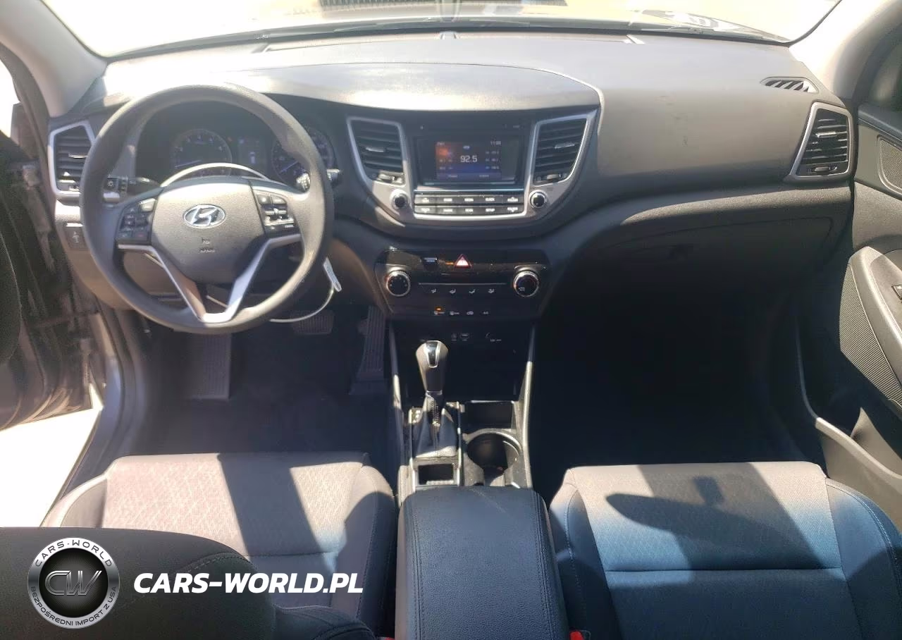 2018 Hyundai Tucson Se VIN:KM8J2CA47JU754746 - 8