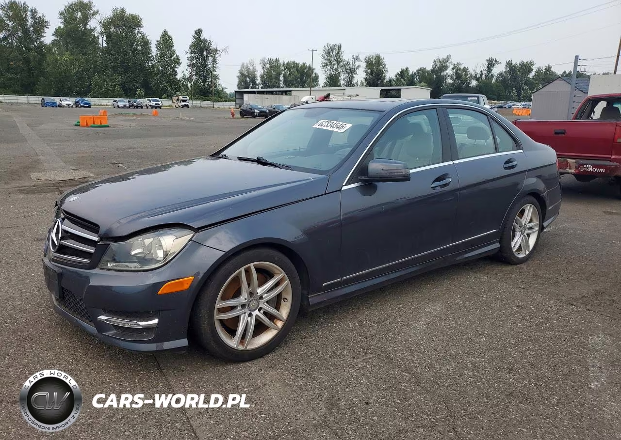 2014 Mercedes-Benz C 300 4Matic – zdjęcie 1 z 12