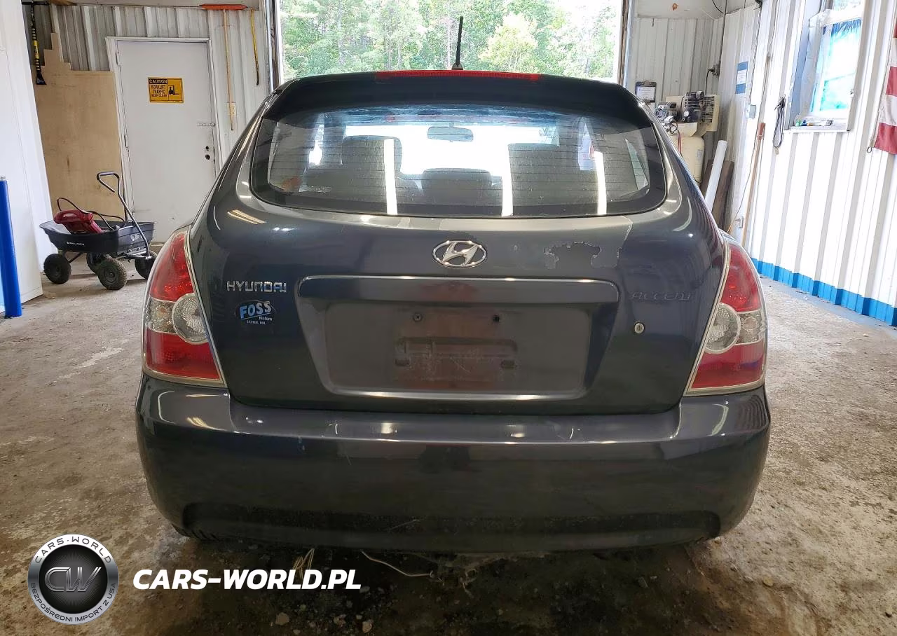 2007 Hyundai Accent Gs VIN:KMHCM36C97U010688 - 6