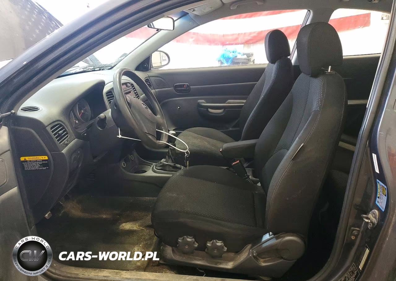 2007 Hyundai Accent Gs VIN:KMHCM36C97U010688 - 7