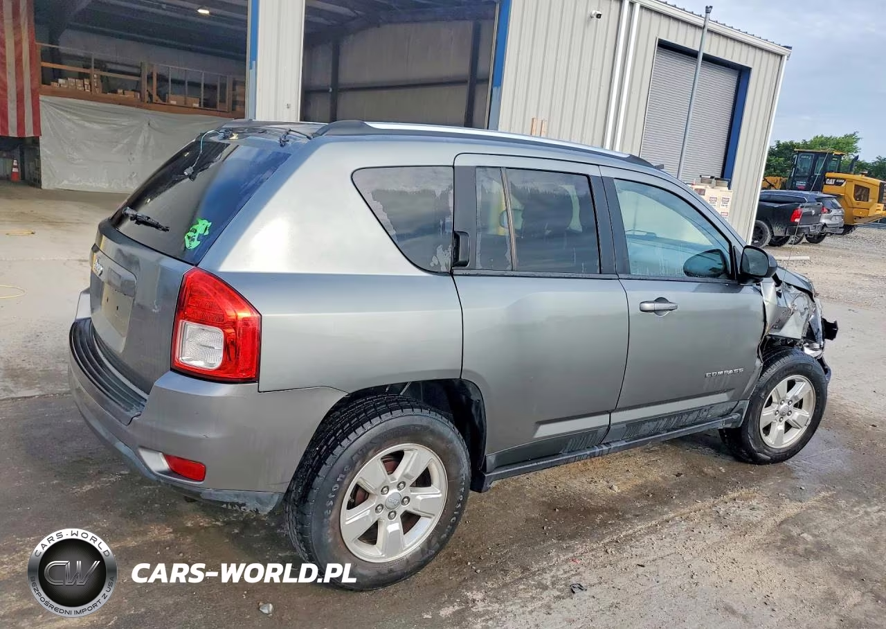 2013 Jeep Compass Sport VIN:1C4NJCBA8DD115549 - 3