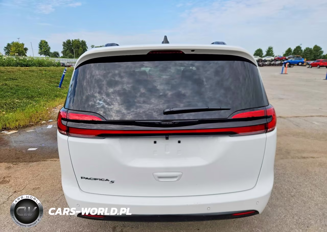 2026 Chrysler Pacifica Select VIN:2C4RC1BG1TR280522 - 6