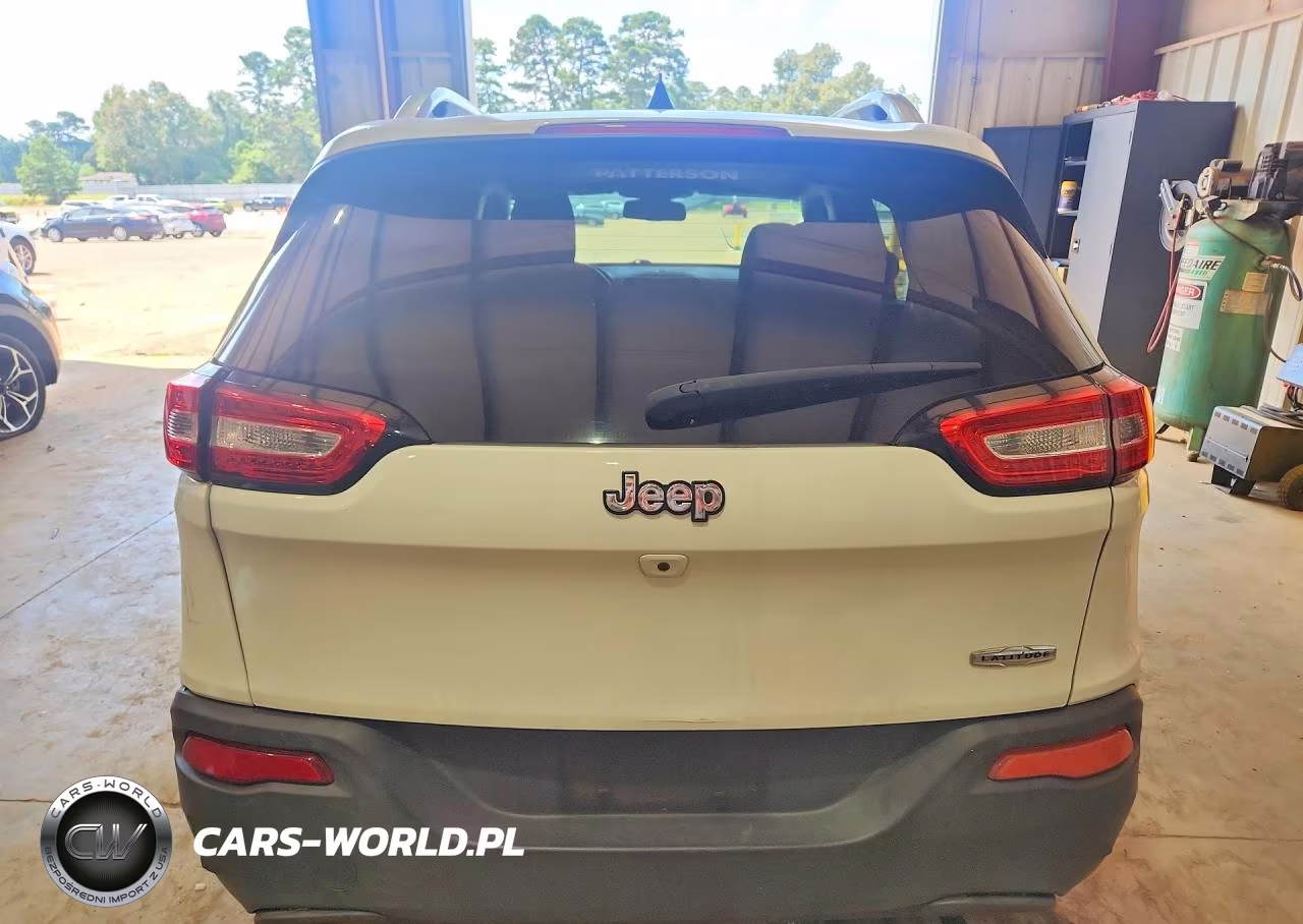 2017 Jeep Cherokee VIN:1C4PJLCB3HW603494 - 6