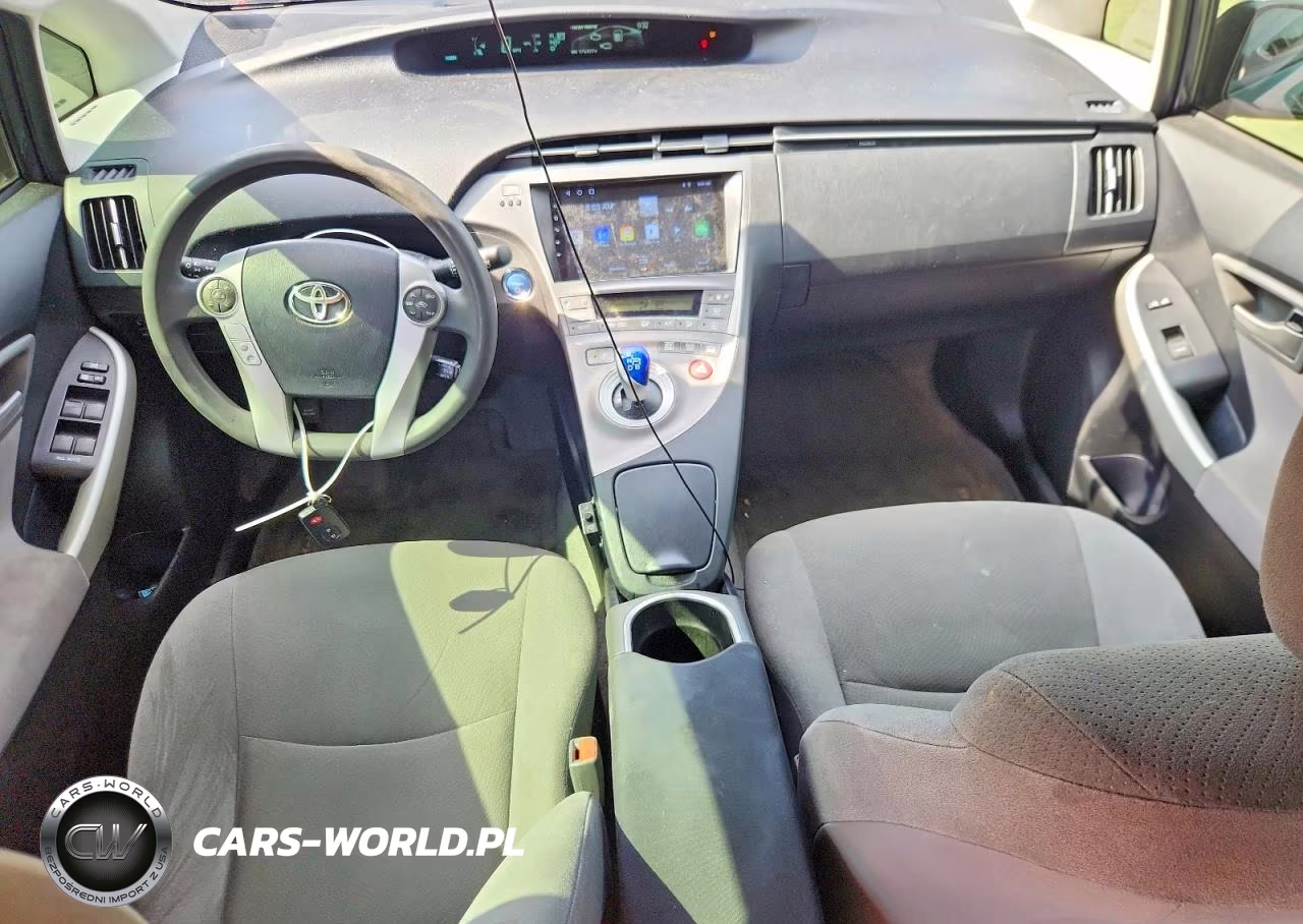 2014 Toyota Prius Two VIN:JTDKN3DU3E0361500 - 8