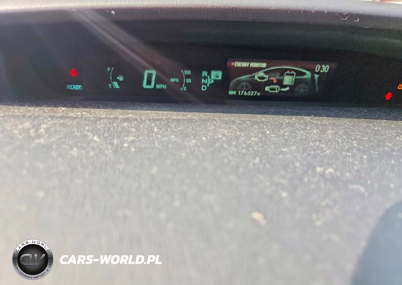 2014 Toyota Prius Two VIN:JTDKN3DU3E0361500 - 9