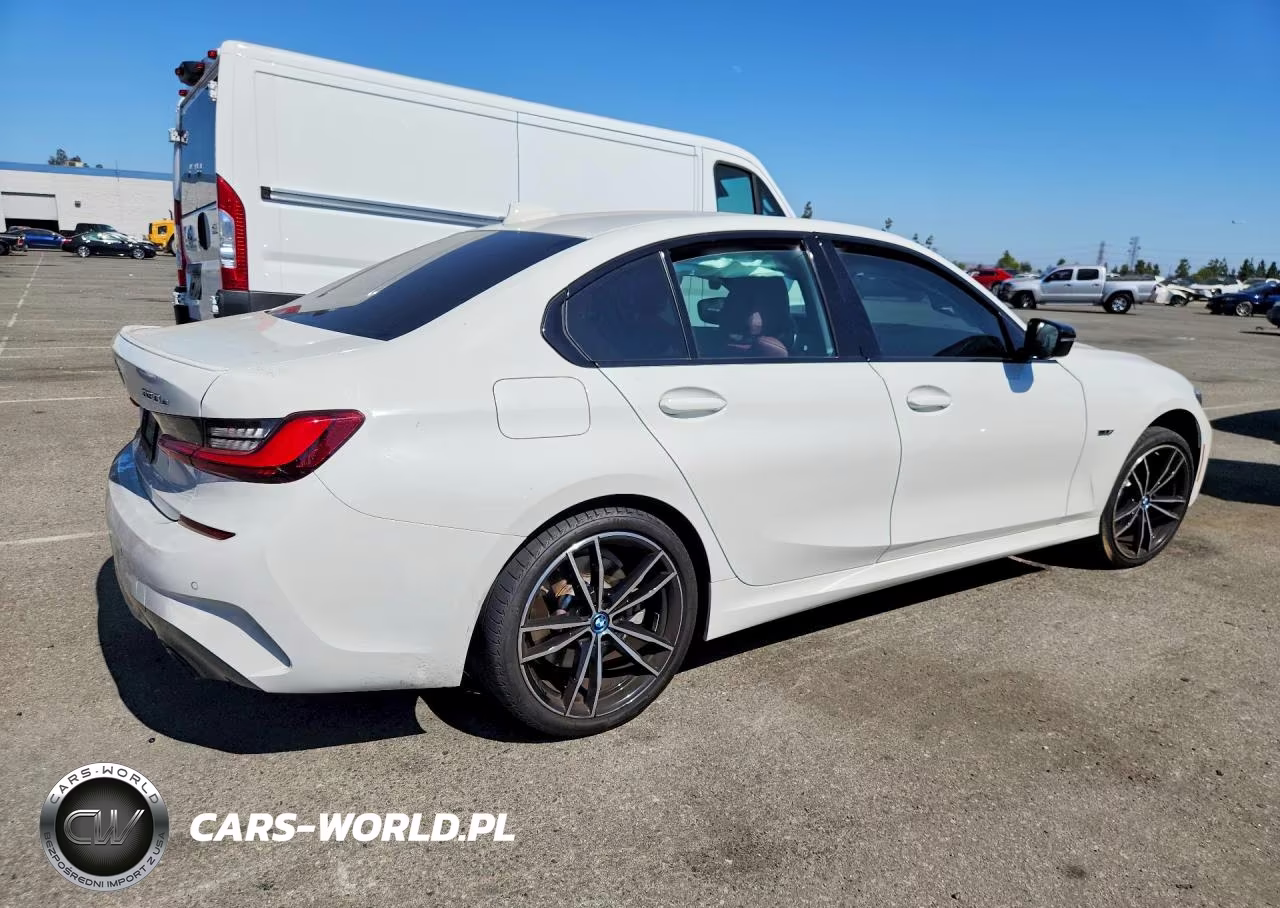 2022 BMW 330E VIN:3MW5P7J05N8C52264 - 3