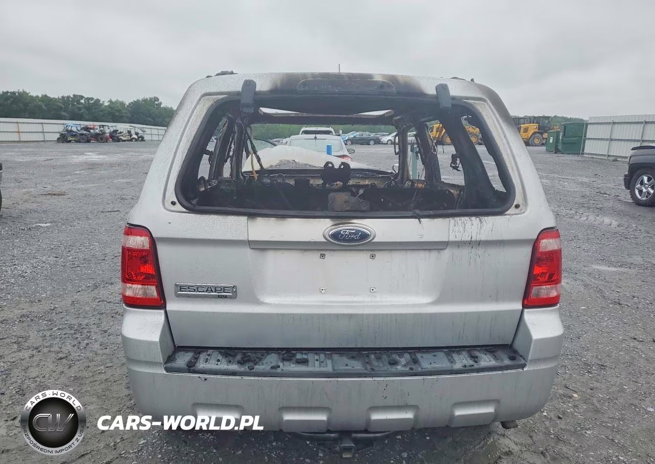 2009 Ford Escape Xlt VIN:1FMCU03729KA03621 - 6