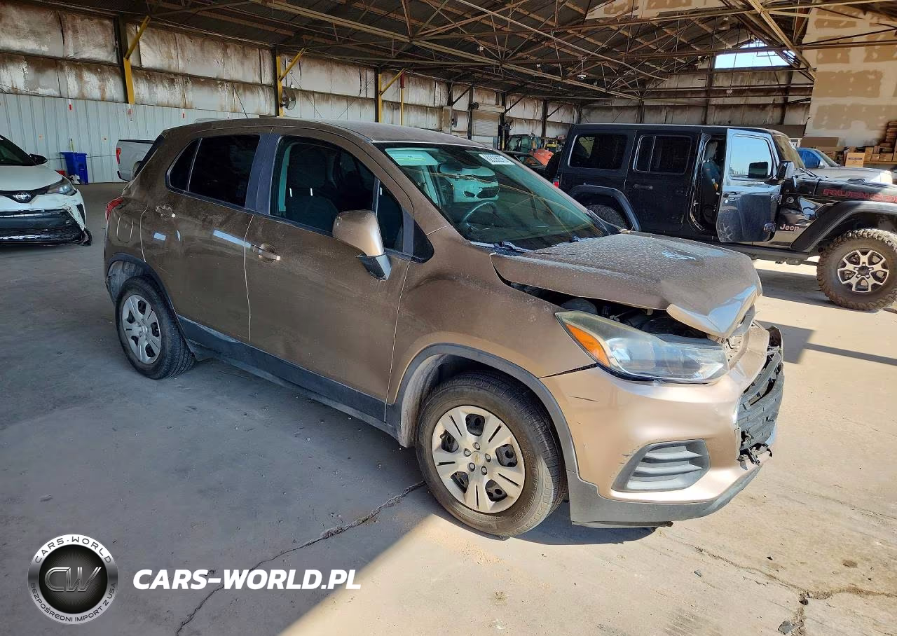 2018 Chevrolet Trax Ls VIN:3GNCJKSB5JL359067 - 4
