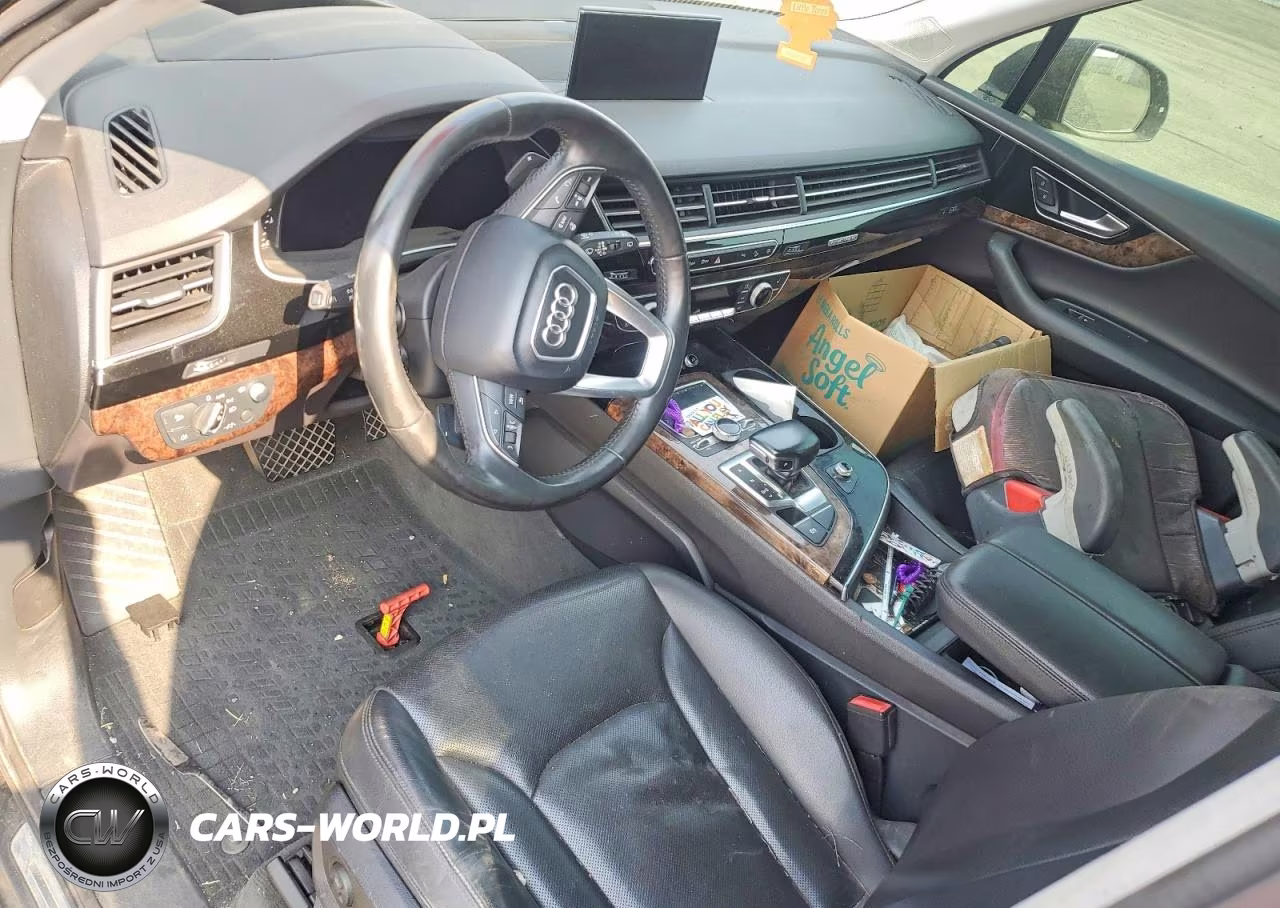 2018 Audi Q7 Prestige VIN:WA1VAAF77JD007268 - 8