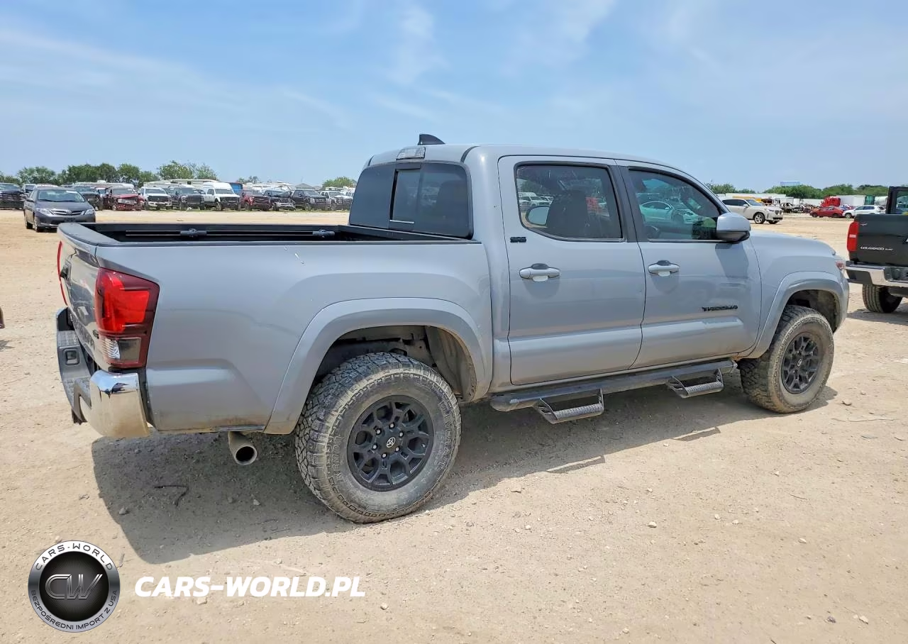 2021 Toyota Tacoma Sr5 V6 VIN:5TFAZ5CNXMX107455 - 3