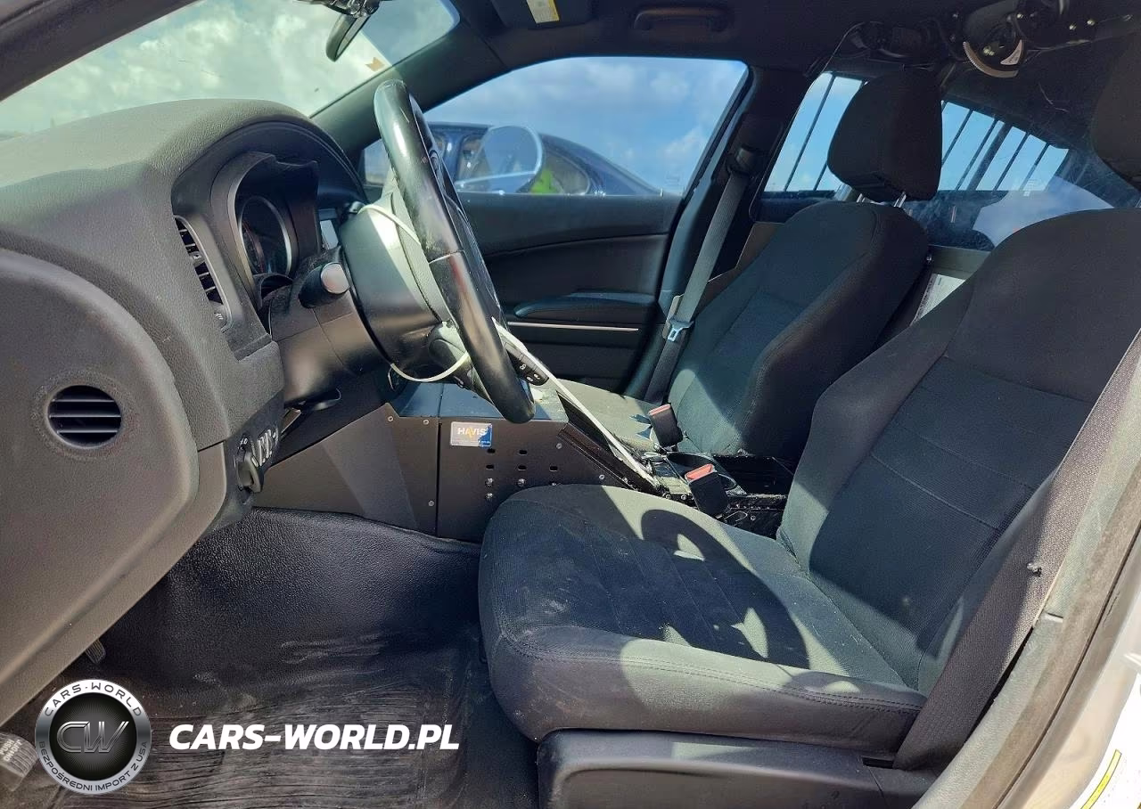 2019 Dodge Charger Police VIN:2C3CDXAT3KH581676 - 7