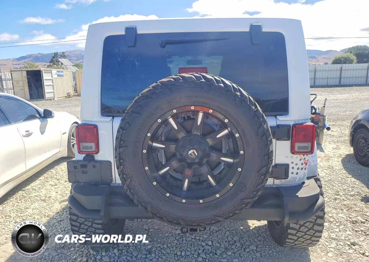 2016 Jeep Wrangler Unlimited VIN:1C4HJWEG9GL221114 - 6